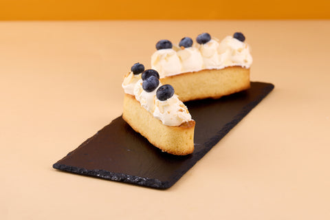 Almond Apricot & Blueberries