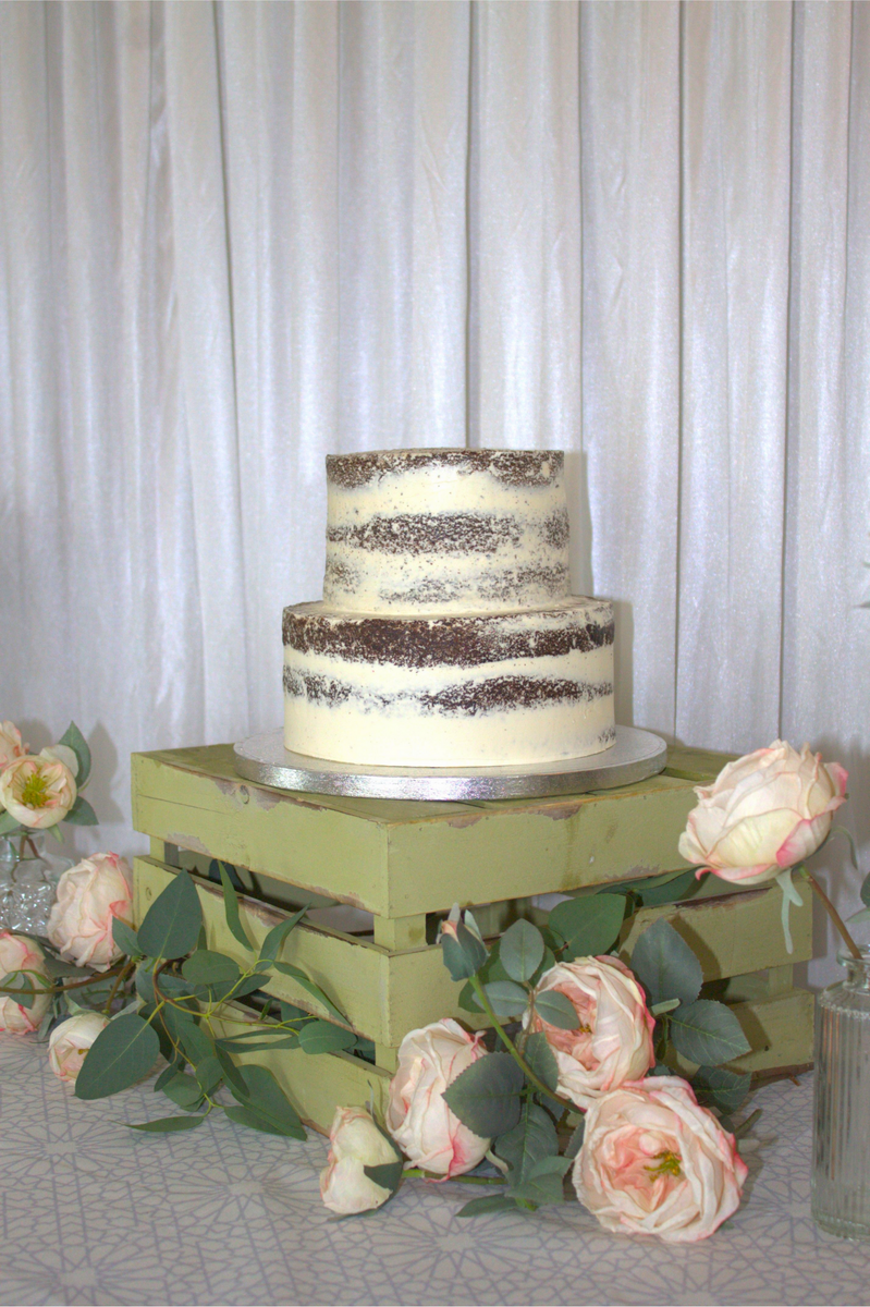 Two Tier Naked Chocolate And Vanilla Wedding Cake Starbake Patisseries 