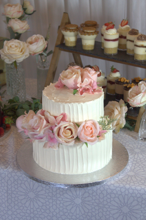 Rustic Wedding Cake with Floral