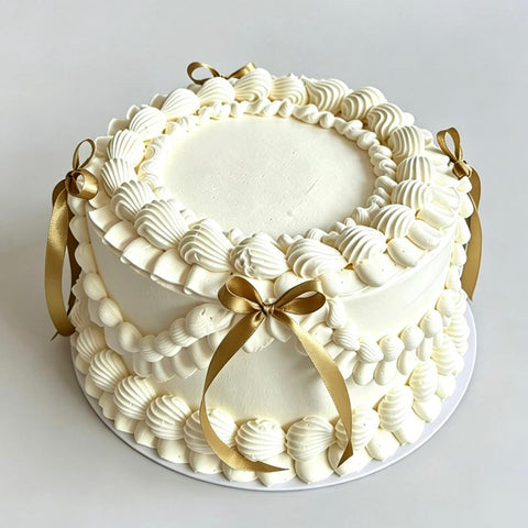Vintage Round Bow Cake
