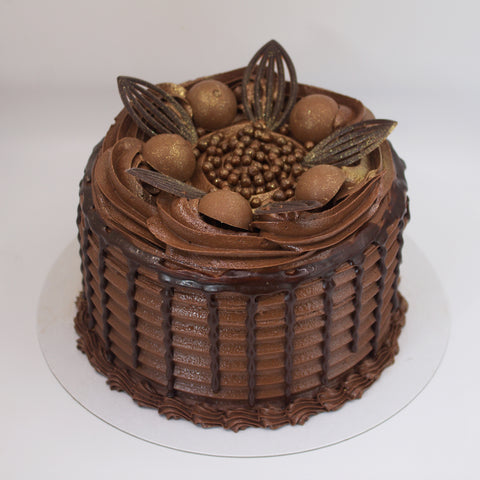 6" Chocolate Fudge Cake
