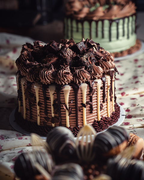 6" Loaded Brownie Drip Cake